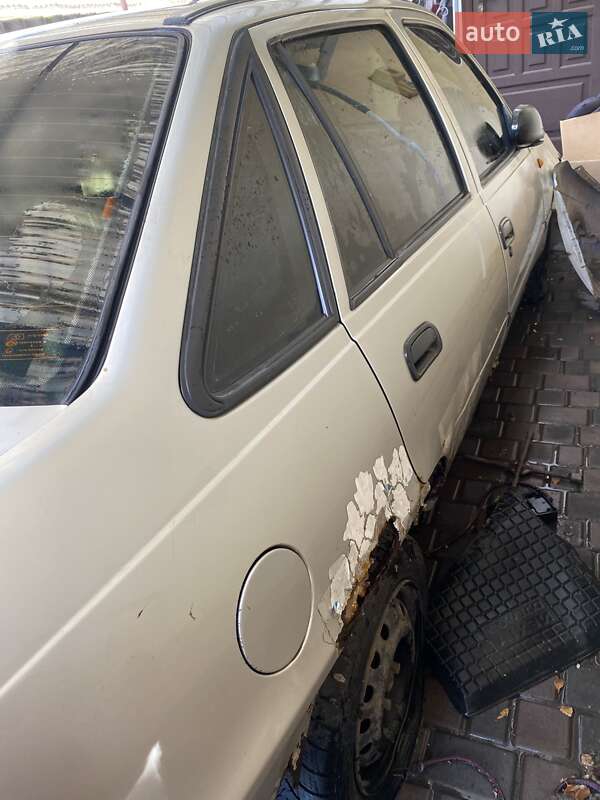 Седан Daewoo Nexia 2007 в Днепре