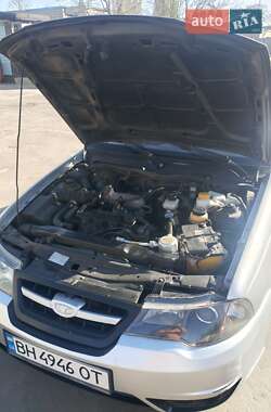 Седан Daewoo Nexia 2010 в 