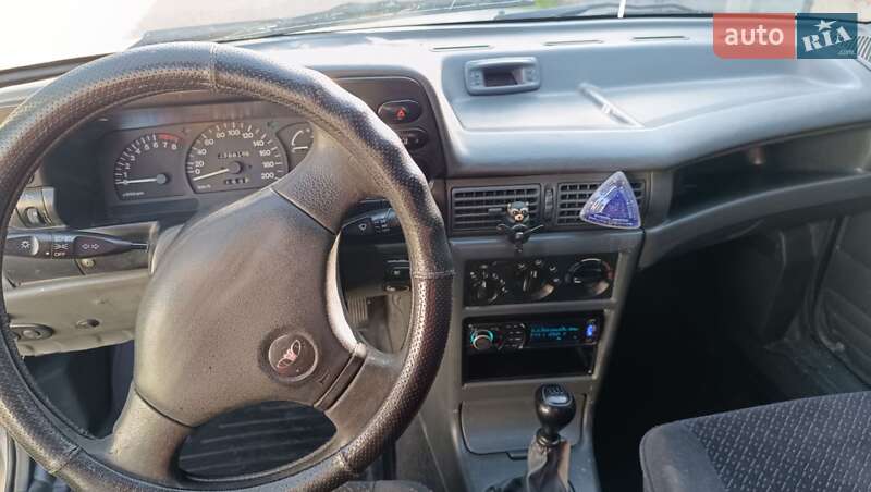 Седан Daewoo Nexia 2006 в Овруче