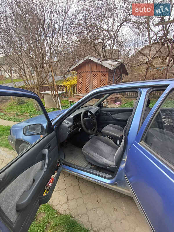 Седан Daewoo Nexia 2007 в Чернівцях