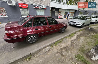 Седан Daewoo Nexia 2007 в 