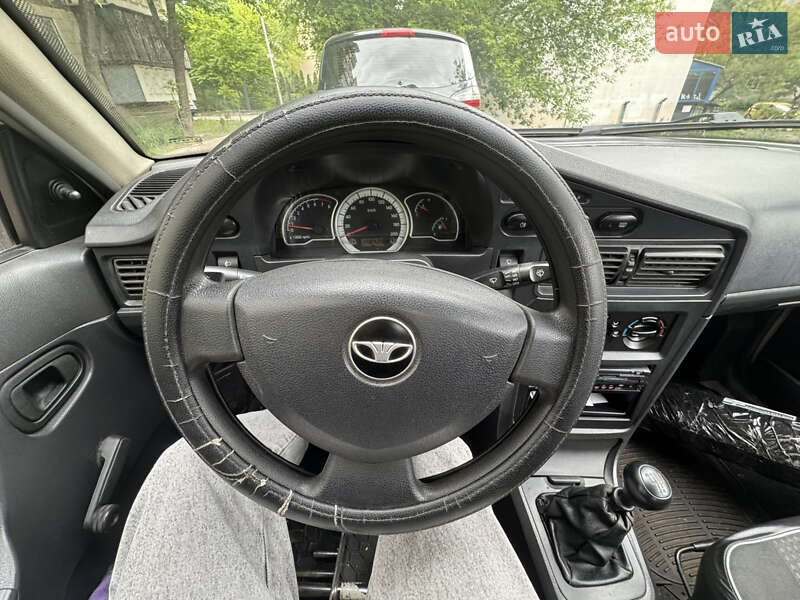 Седан Daewoo Nexia 2011 в Києві