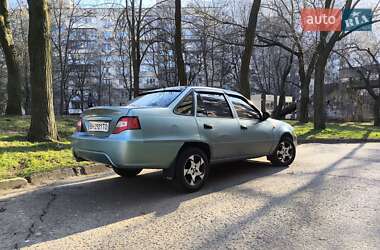 Седан Daewoo Nexia 2009 в 