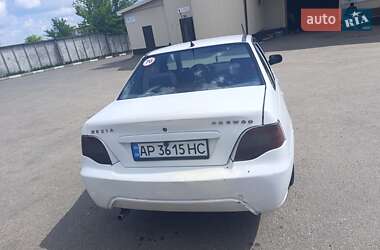 Седан Daewoo Nexia 2008 в 