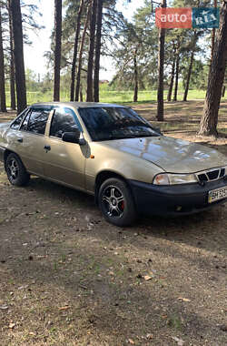 Седан Daewoo Nexia 2006 в Сумах