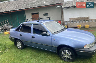 Седан Daewoo Nexia 2006 в Коломые