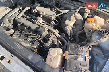 Седан Daewoo Nexia 2012 в 