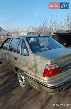 Седан Daewoo Nexia 2005 в 