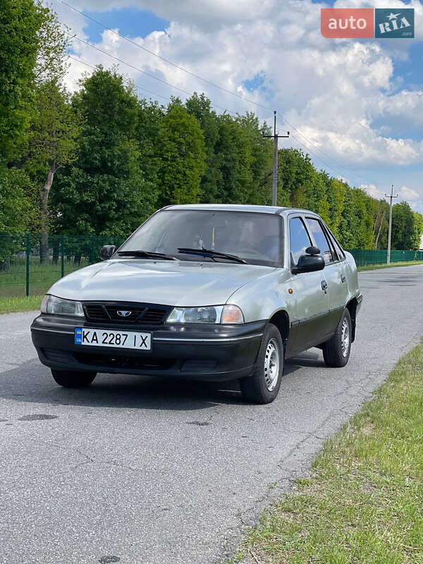 Седан Daewoo Nexia 2007 в 