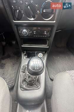 Седан Daewoo Nexia 2005 в 
