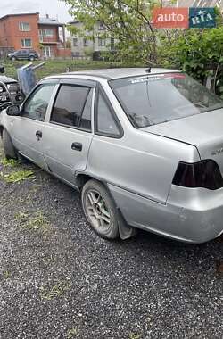 Седан Daewoo Nexia 2008 в 