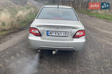 Седан Daewoo Nexia 2008 в 