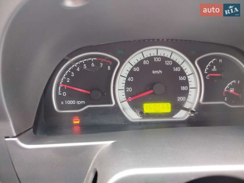 Седан Daewoo Nexia 2008 в Луцке