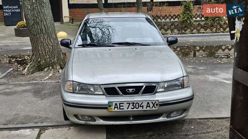 Седан Daewoo Nexia 2006 в 