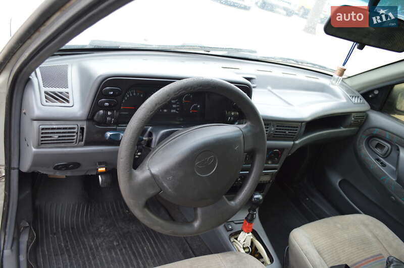 Седан Daewoo Nexia 2007 в Кропивницком