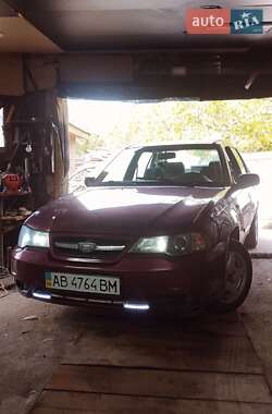 Седан Daewoo Nexia 2011 в 