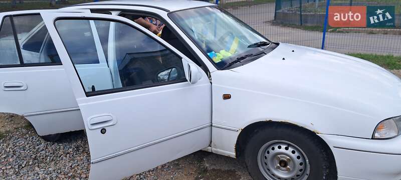 Седан Daewoo Nexia 1998 в Харькове фото 4 Седан Daewoo Nexia 1998 в Харькове