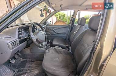 Седан Daewoo Nexia 2008 в 