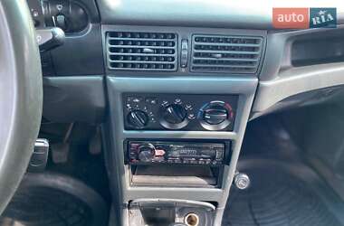 Седан Daewoo Nexia 1997 в 