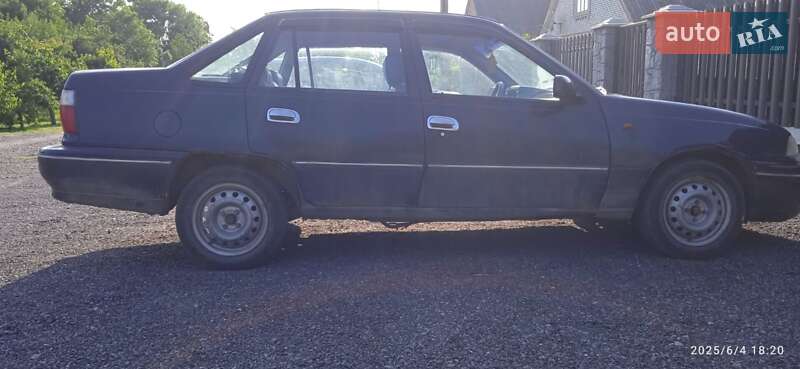 Седан Daewoo Nexia 2007 в Гайсине
