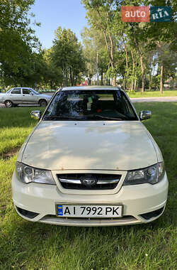 Седан Daewoo Nexia 2009 в 
