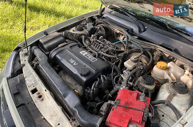 Седан Daewoo Nexia 2009 в 