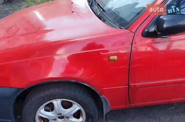 Седан Daewoo Nexia 2012 в 