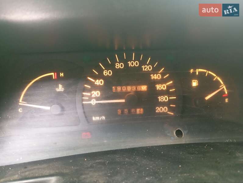 Седан Daewoo Nexia 2007 в Харькове