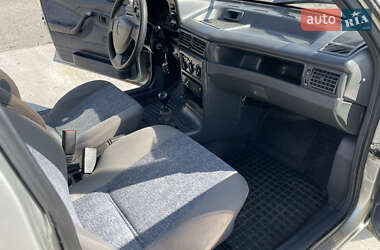 Седан Daewoo Nexia 2008 в 