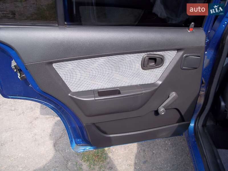 Седан Daewoo Nexia 2008 в Кривом Роге
