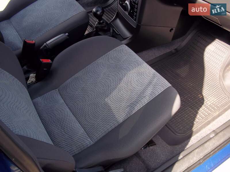Седан Daewoo Nexia 2008 в Кривом Роге