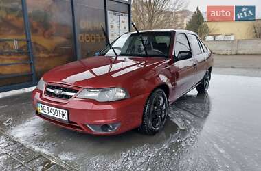 Седан Daewoo Nexia 2012 в Дніпрі