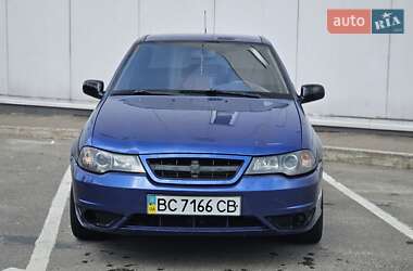 Седан Daewoo Nexia 2008 в 