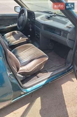 Седан Daewoo Nexia 1995 в 