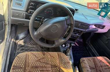 Седан Daewoo Nexia 2008 в 