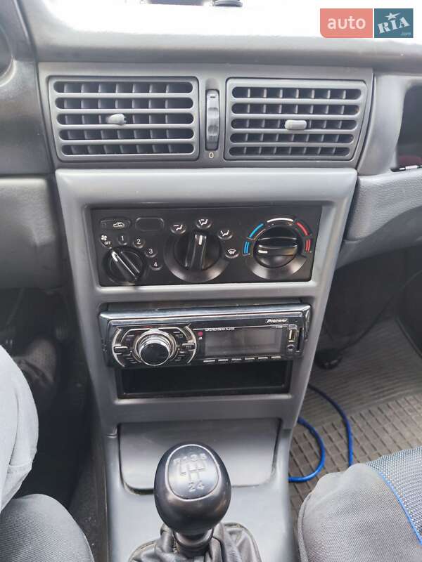 Седан Daewoo Nexia 2007 в Харькове фото 7 Седан Daewoo Nexia 2007 в Харькове