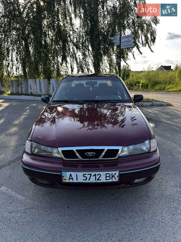 Седан Daewoo Nexia 2008 в 
