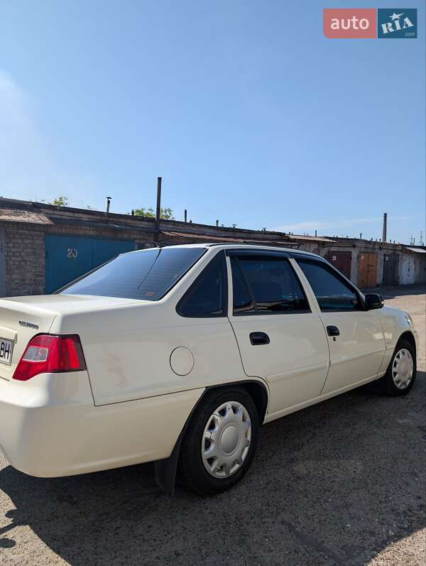 Седан Daewoo Nexia 2013 в Запорожье фото 9 Седан Daewoo Nexia 2013 в Запорожье