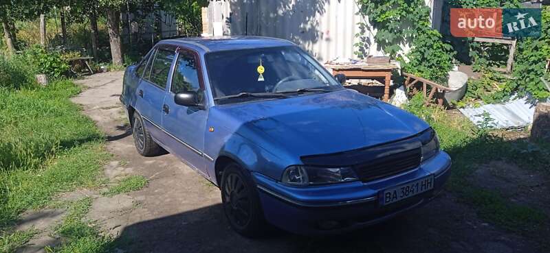 Седан Daewoo Nexia 2008 в Малой Виске