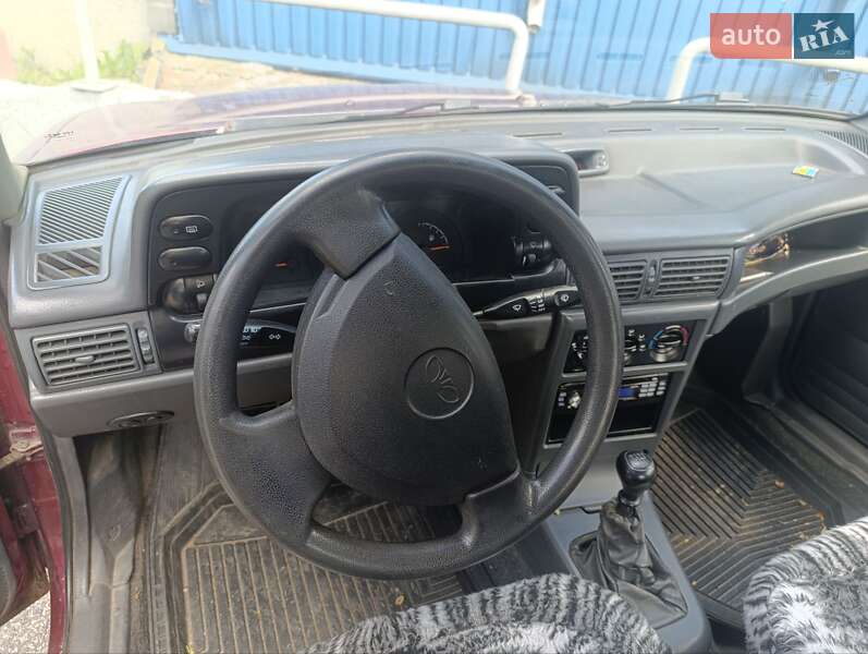 Седан Daewoo Nexia 2007 в Киеве фото 3 Седан Daewoo Nexia 2007 в Киеве