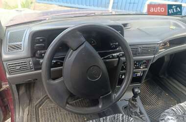 Седан Daewoo Nexia 2007 в 