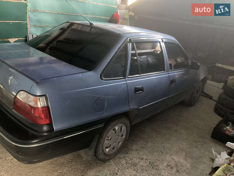 Седан Daewoo Nexia 2006 в Коломые