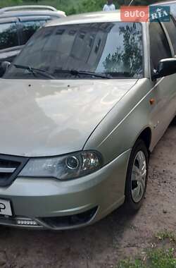 Седан Daewoo Nexia 2008 в 