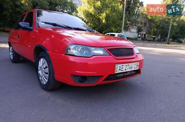 Седан Daewoo Nexia 2010 в Кривом Роге