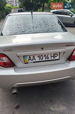 Седан Daewoo Nexia 2008 в 