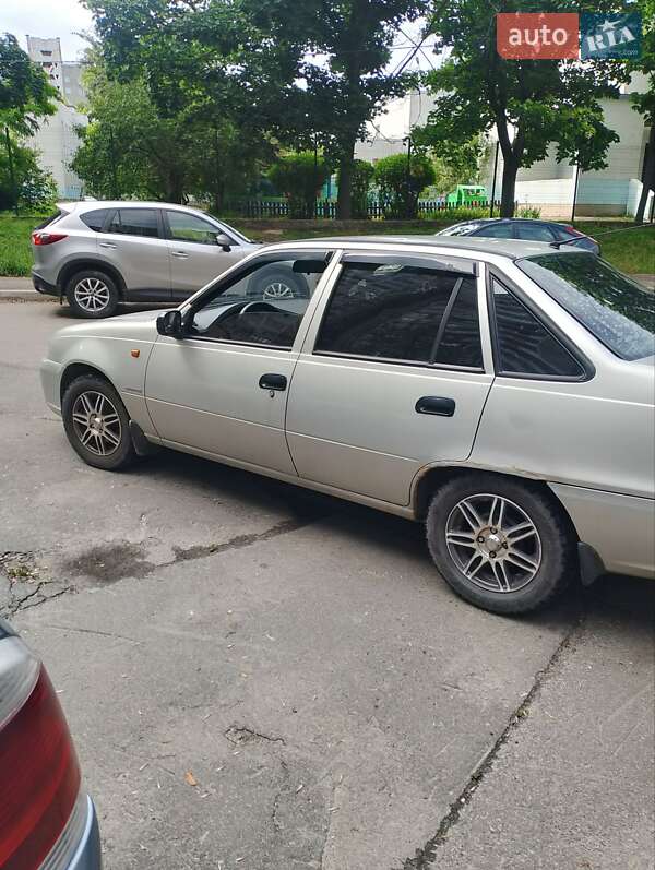 Седан Daewoo Nexia 2008 в Киеве фото 7 Седан Daewoo Nexia 2008 в Киеве