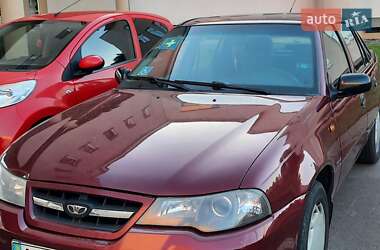 Седан Daewoo Nexia 2008 в 