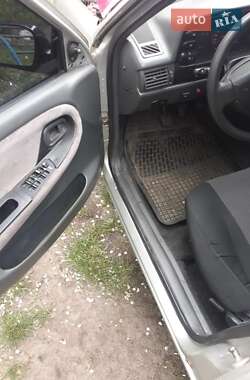 Седан Daewoo Nexia 2007 в 
