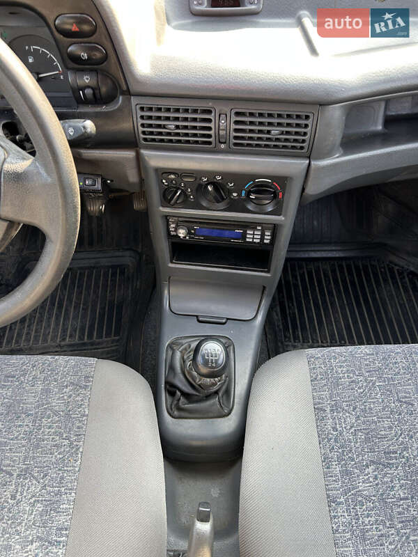 Седан Daewoo Nexia 2007 в Сумах