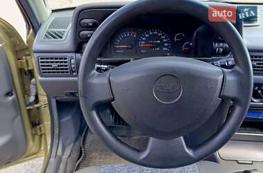 Седан Daewoo Nexia 2008 в 